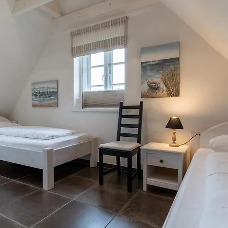 Reetdachhaushaelfte Reetdachhaus Kleine Kate