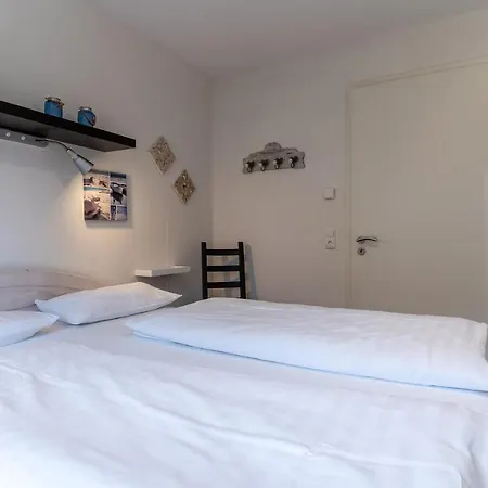 Reetdachhaushaelfte Reetdachhaus Kleine Kate 別荘 *