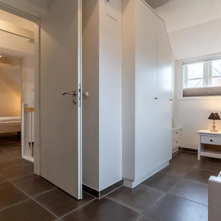 Reetdachhaushaelfte Reetdachhaus Kleine Kate Sankt Peter-Ording