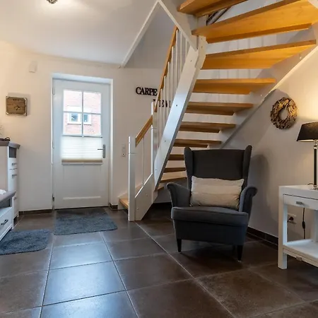 Reetdachhaushaelfte Reetdachhaus Kleine Kate *